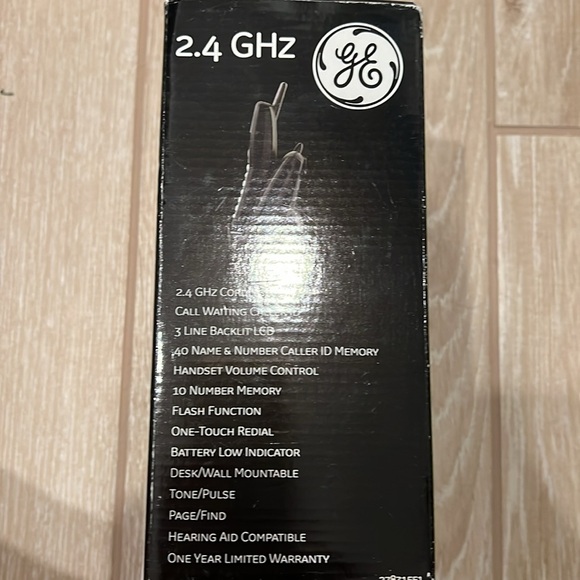 NEW GE 2.4 GHz Cordless Phone | Call Waiting | Caller ID | 3 Line Backlit LCD - Picture 2 of 5